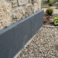 Flüssiggummi Anthrazit RAL 7024 — Sockelabdichtung am Fundament