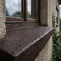 Flüssiggummi Braun RAL 8017 — wasserdicht beschichtete Fensterbank