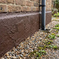 Flüssiggummi Braun RAL 8017 — Sockelabdichtung am Fundament